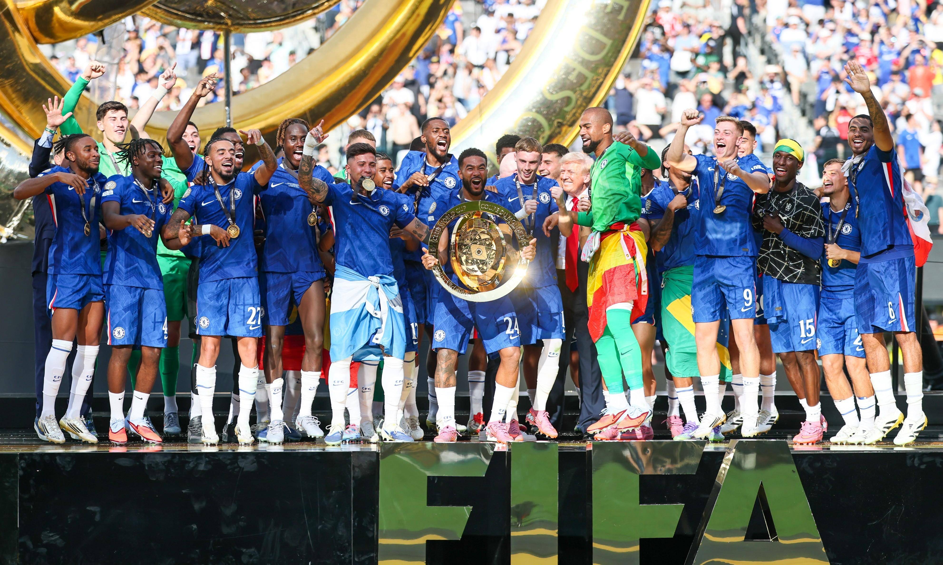 包含梅西连续七场比赛得分超过惊险取胜，切尔西挑战极限！的词条